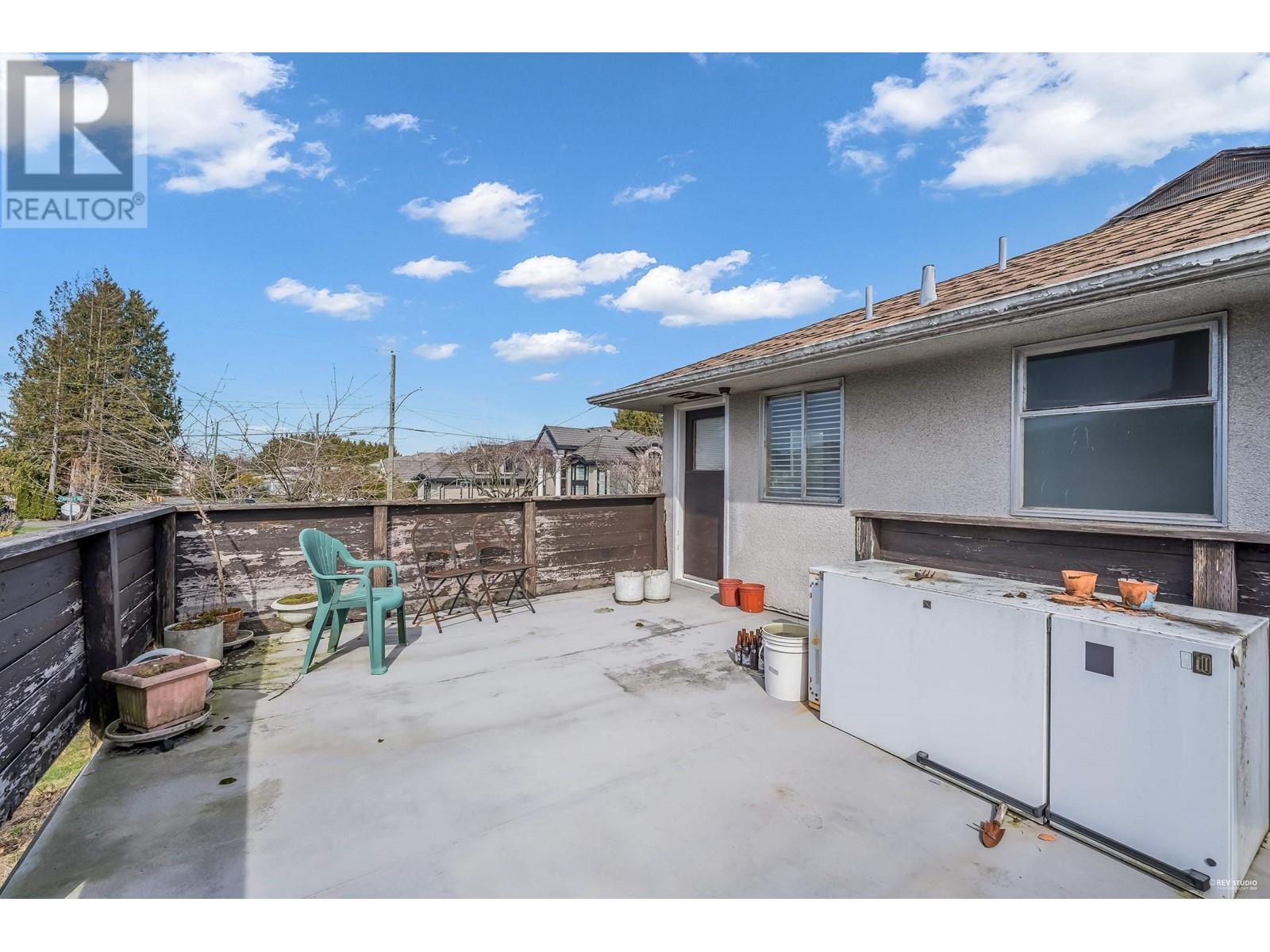 8620 CAMDEN CRESCENT, Richmond real estate listing R2885302