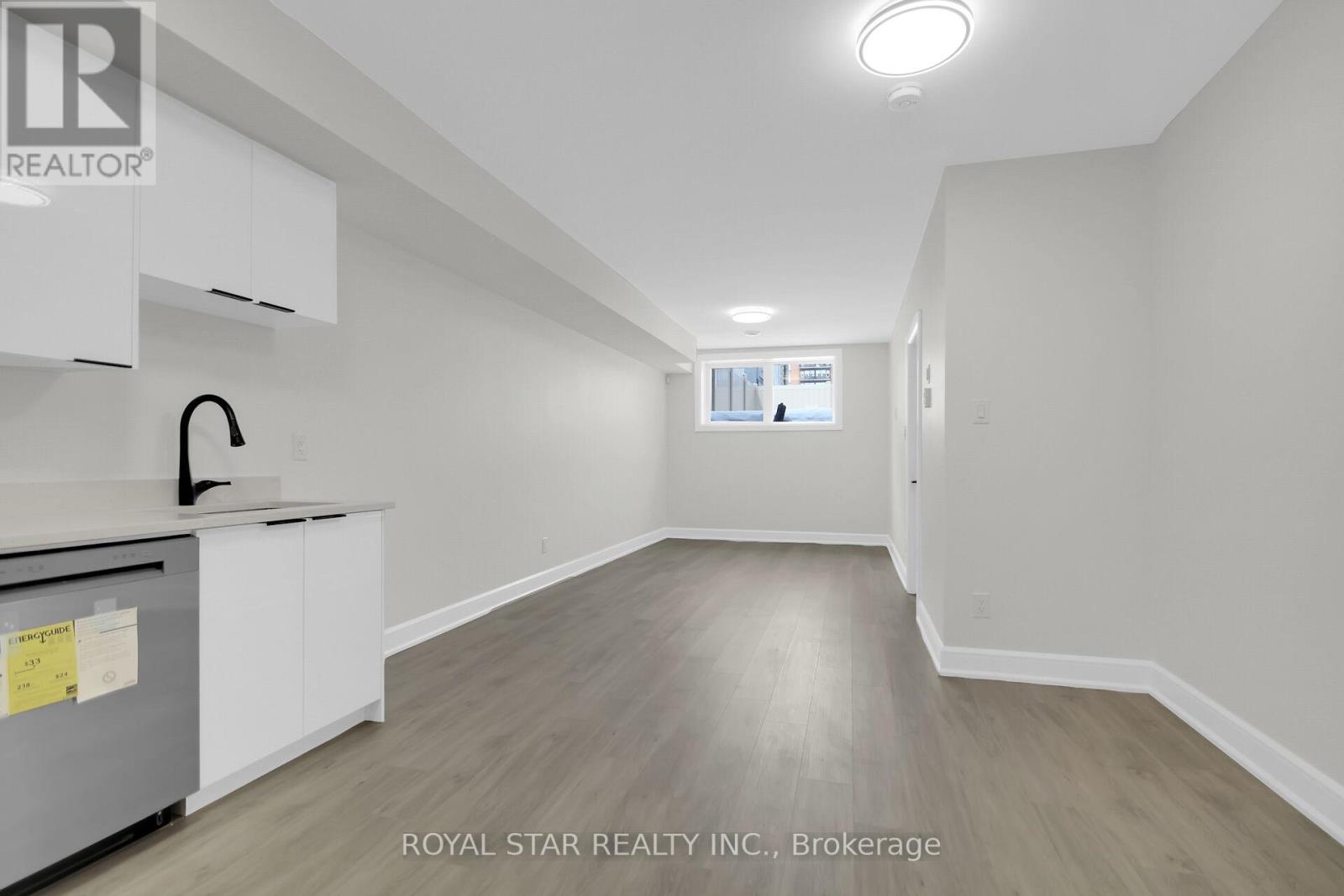 Photo 42 of 549 Mutual Street, Ottawa ON