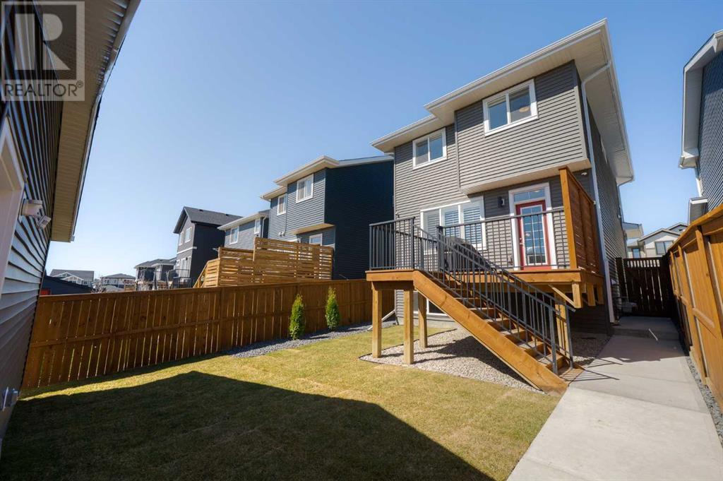 68 Sundown Crescent, Cochrane