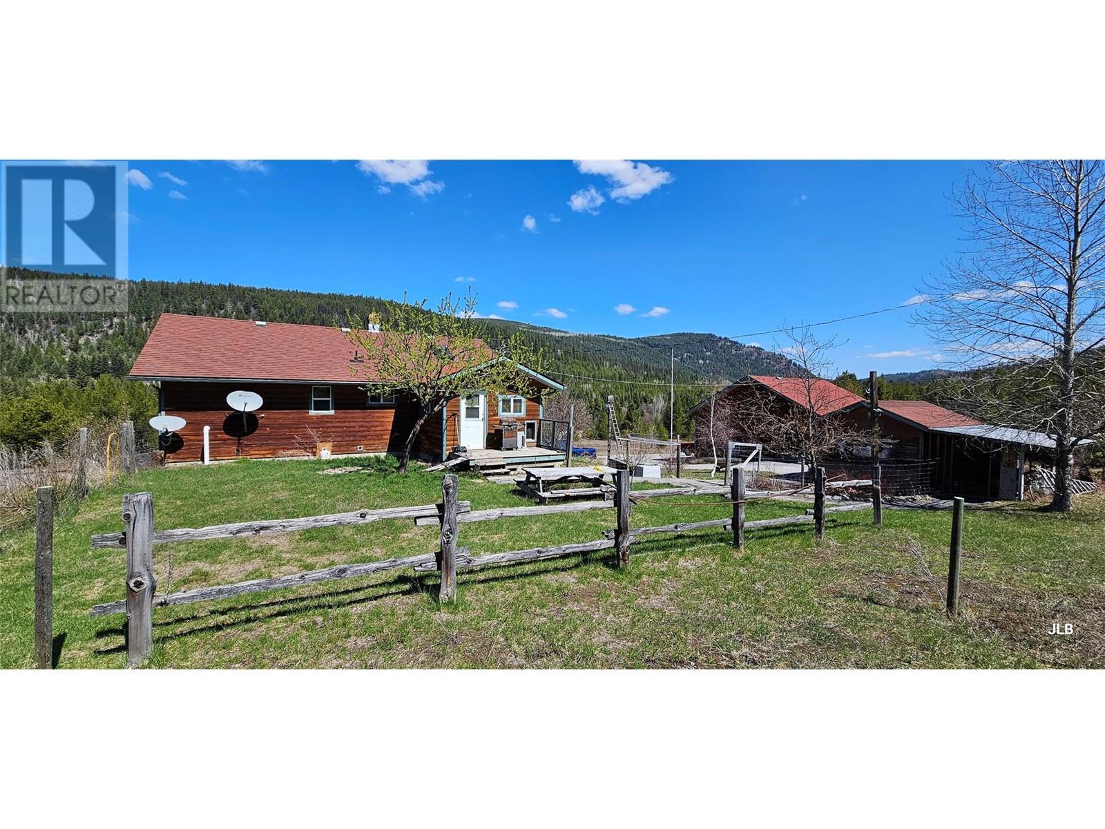 12155 Highway 3 Highway, Greenwood