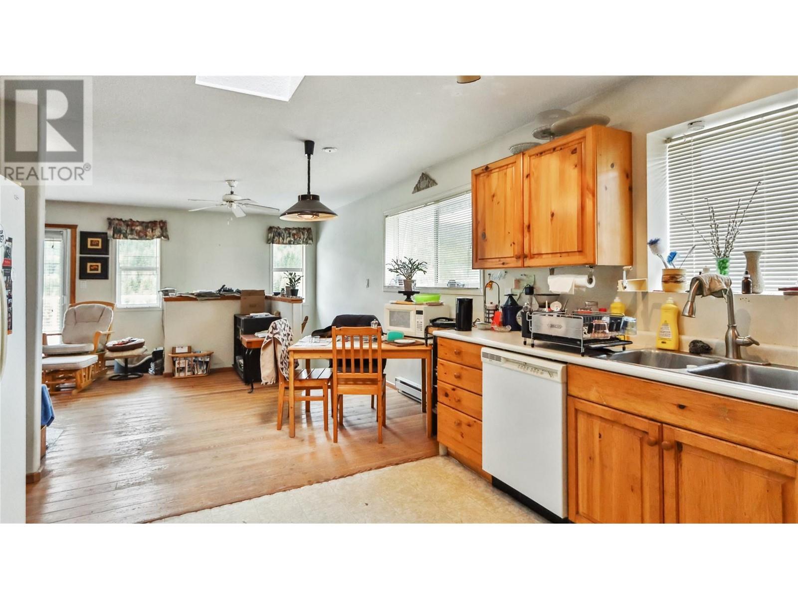 12155 Highway 3 Highway, Greenwood