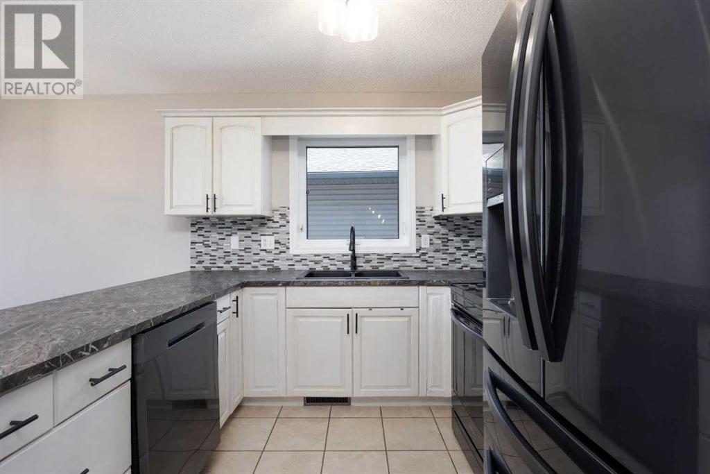 188 Shetland Gardens, Fort McMurray, Alberta