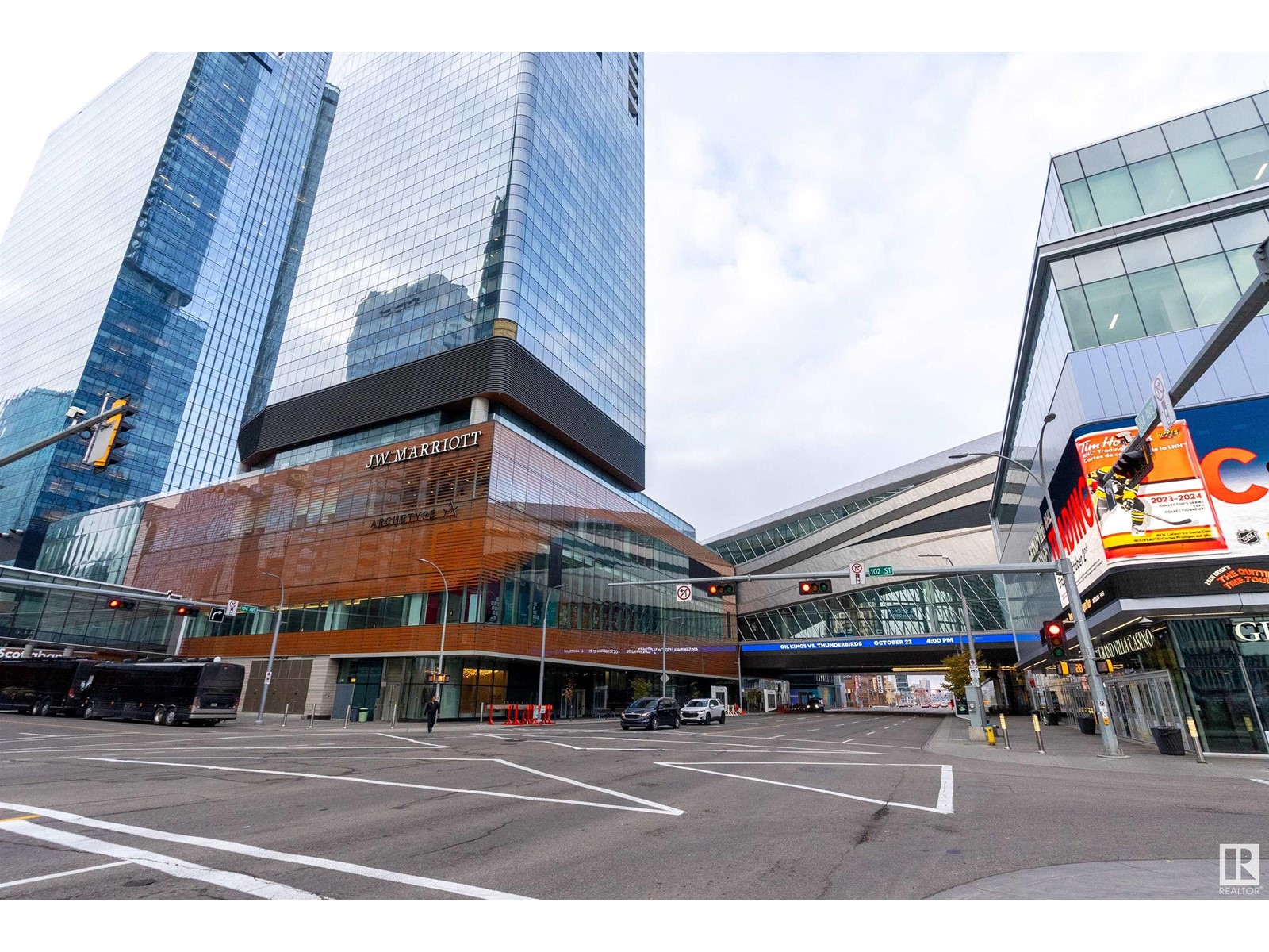 #5002 10360 102 ST NW, Edmonton