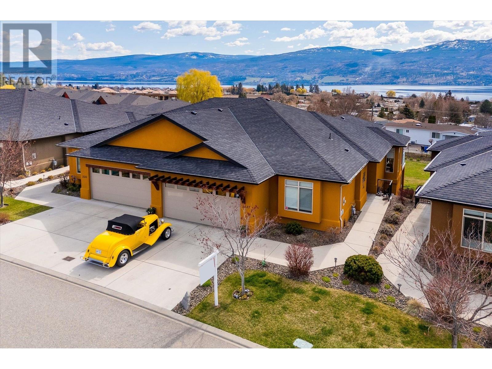2137 Talavera Place, West Kelowna