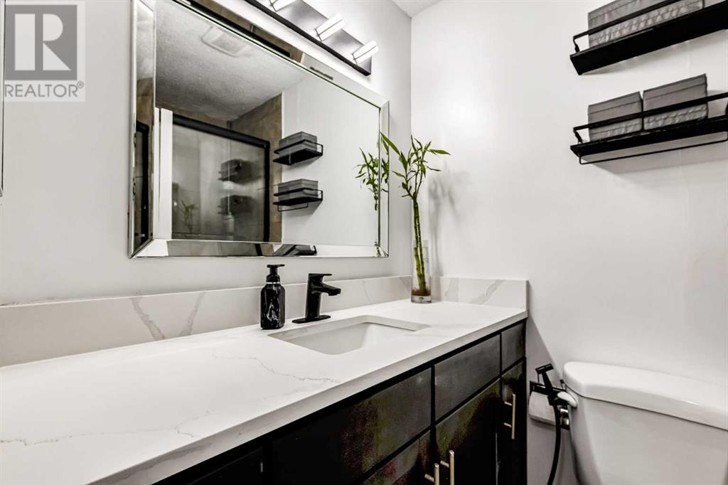 Single Family House for Sale in   Street NE Temple Calgary 