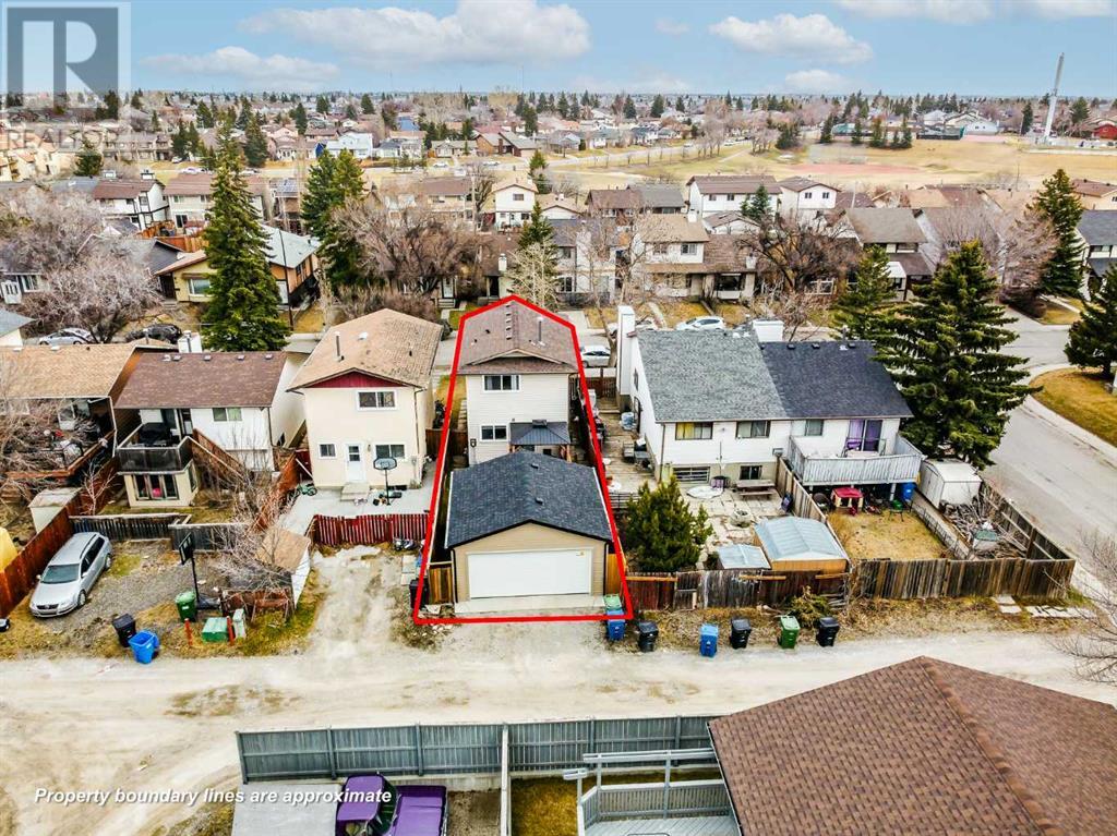 Single Family House for Sale in   Street NE Temple Calgary 
