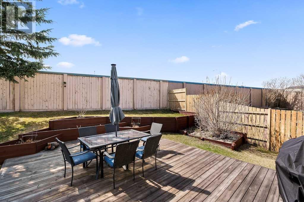 Single Family House for Sale in  Chapalina Manor SE Chaparral Calgary 
