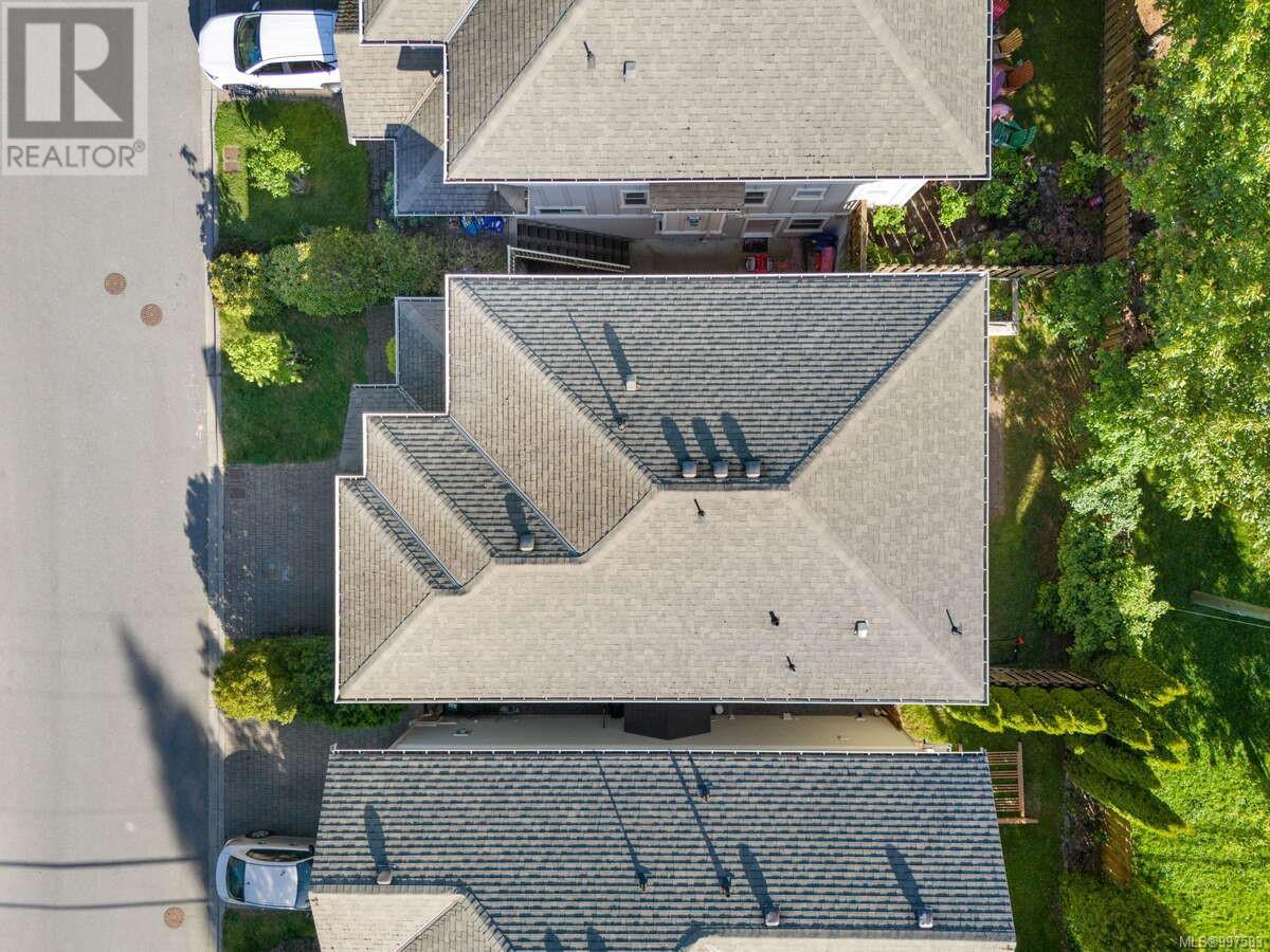 609 Amble Pl, Langford