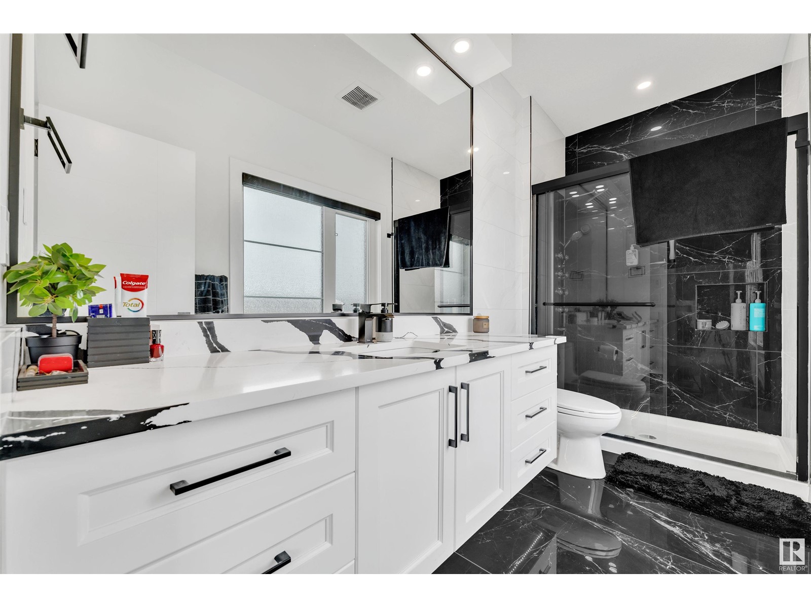 8118 ORCHARDS GREEN GR SW, Edmonton