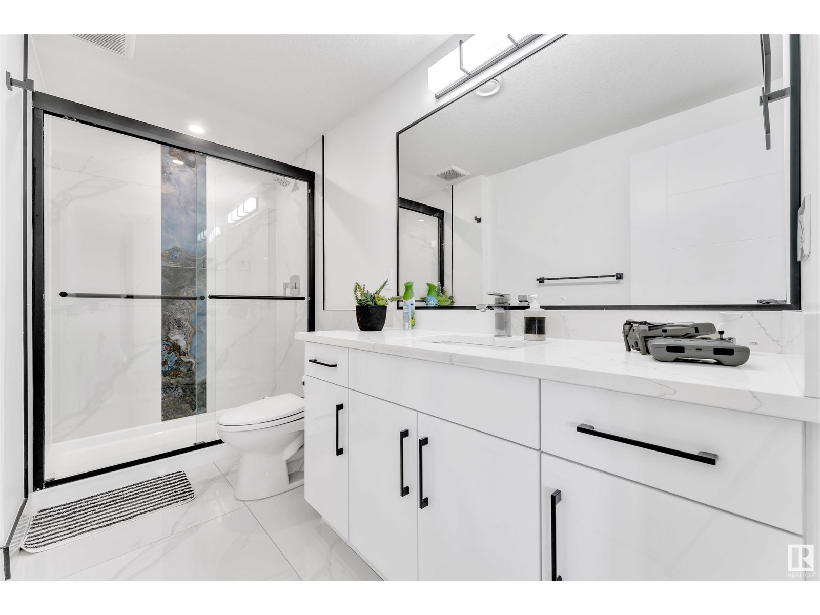 8118 ORCHARDS GREEN GR SW, Edmonton