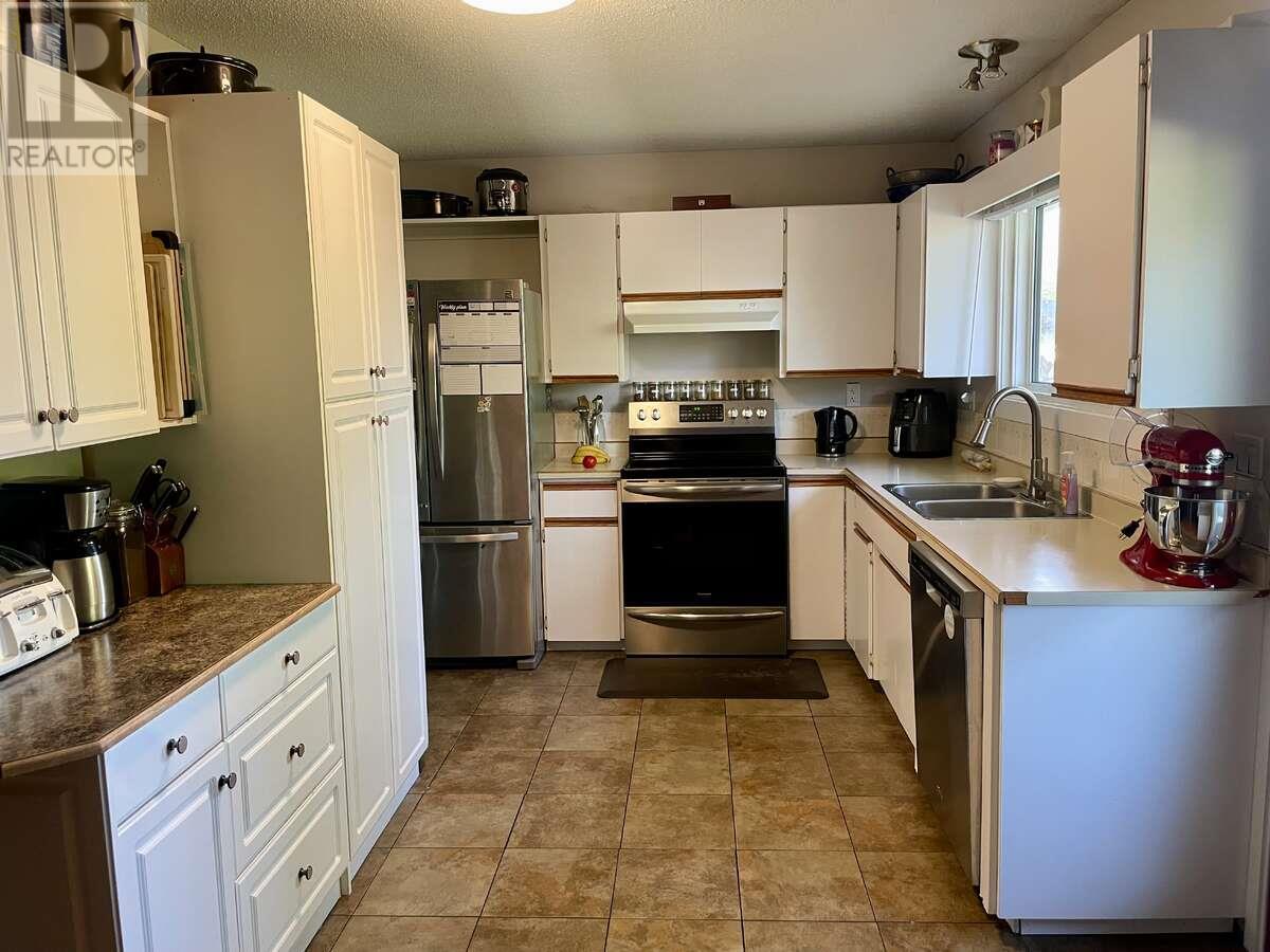  730 Graham Road, Kelowna