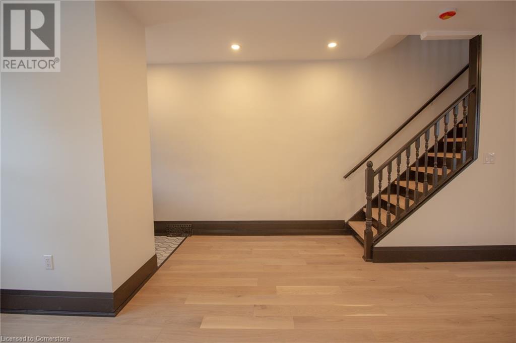 Photo 9 of 757 Cannon Street E, Hamilton ON