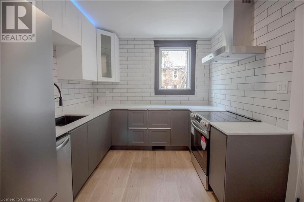 Photo 10 of 757 Cannon Street E, Hamilton ON