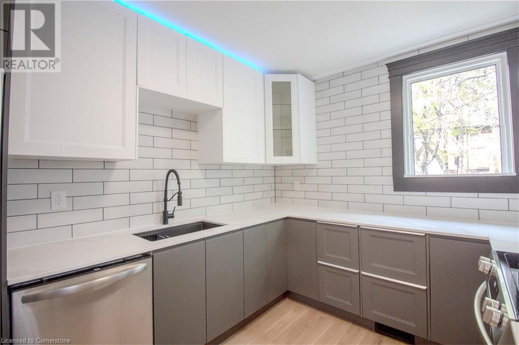 Photo 12 of 757 Cannon Street E, Hamilton ON