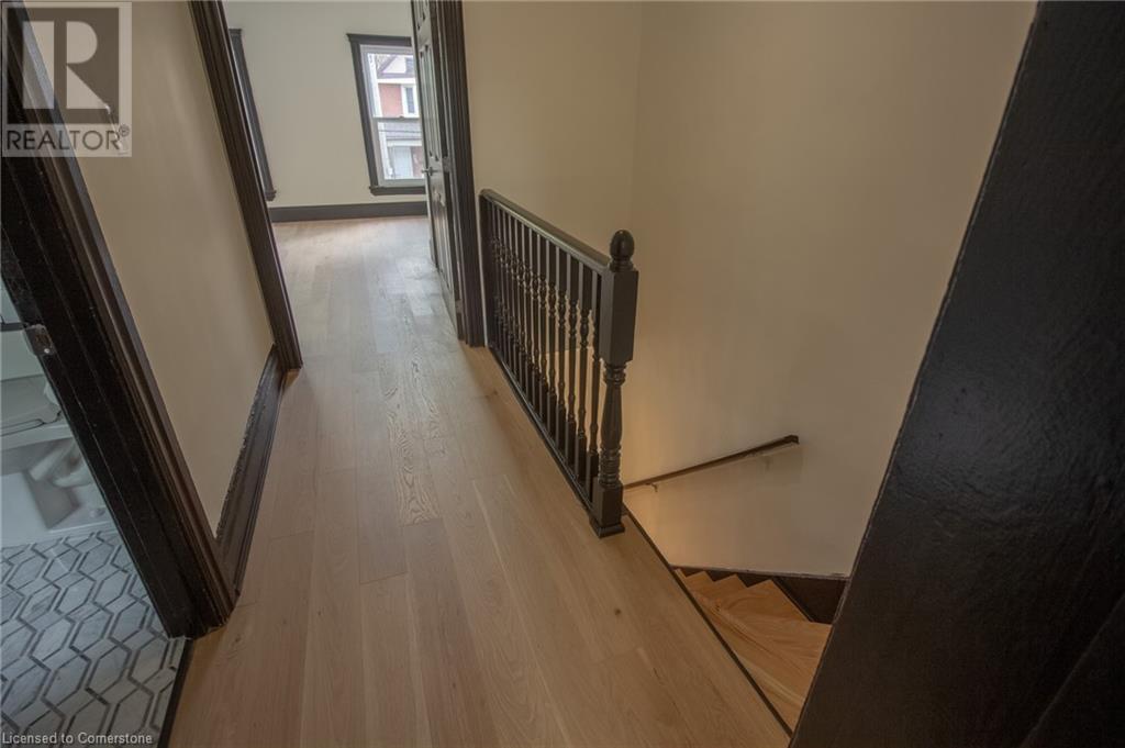 Photo 14 of 757 Cannon Street E, Hamilton ON