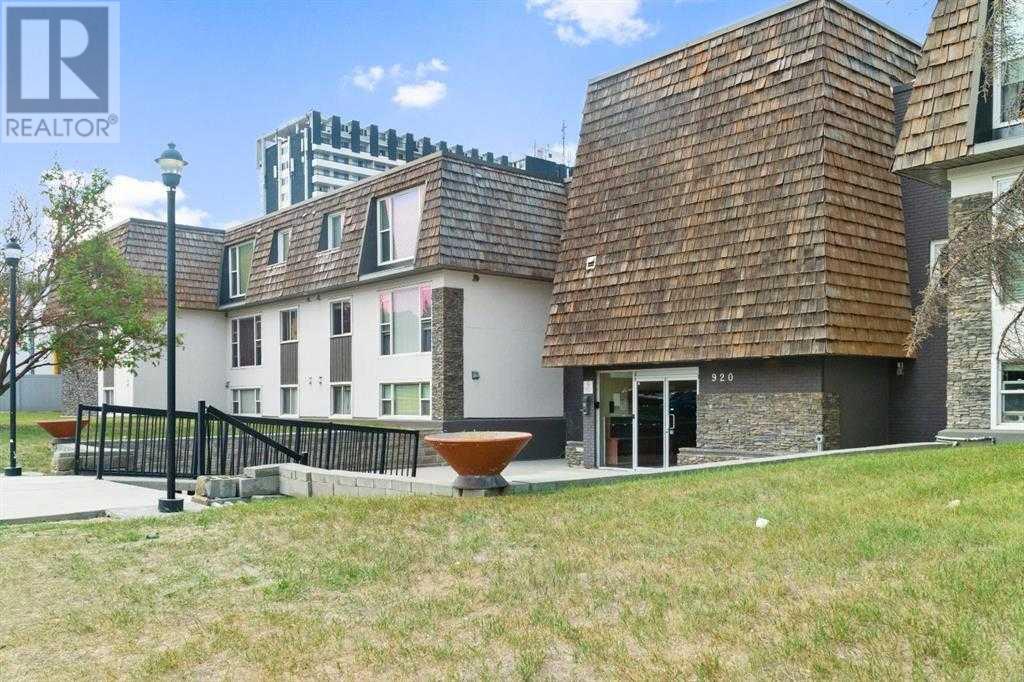 Single Family House for Sale in    Avenue SW Kingsland Calgary 