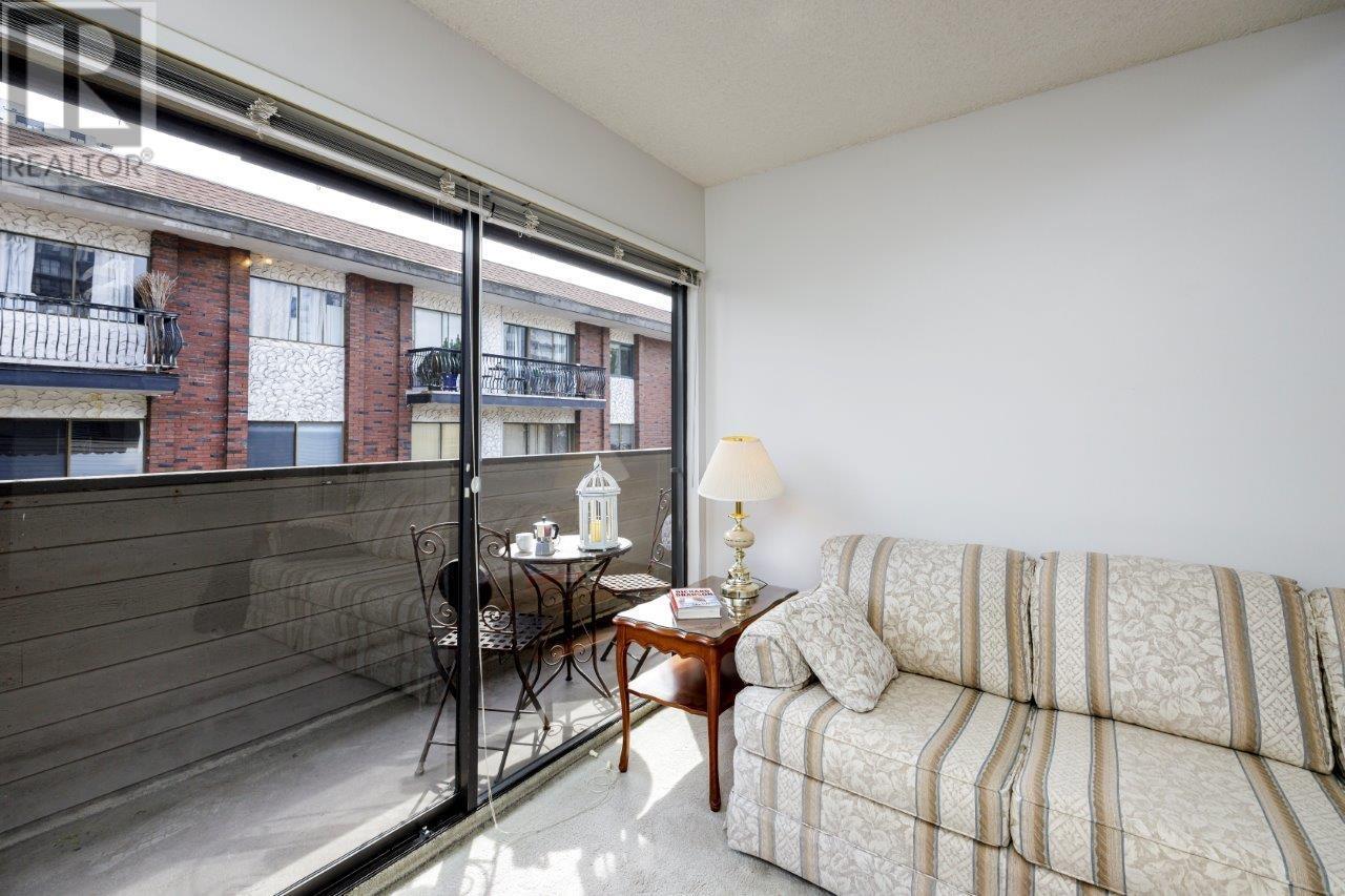 322 206 E 15TH STREET, North Vancouver real estate listing R2991671
