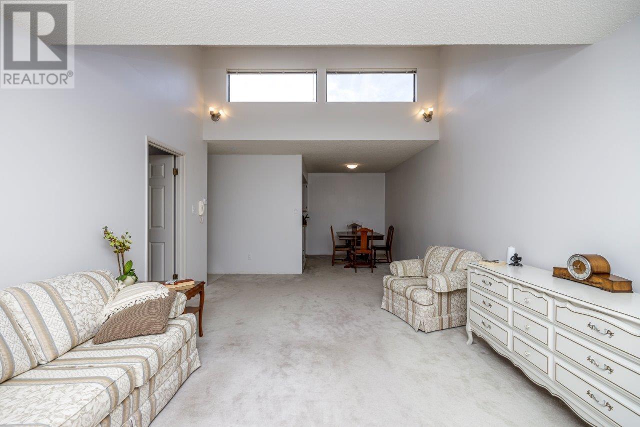 322 206 E 15TH STREET, North Vancouver real estate listing R2991671