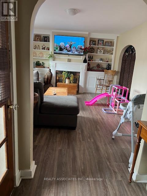 Photo 2 of 121 Grey Rd 17 B, Owen Sound ON