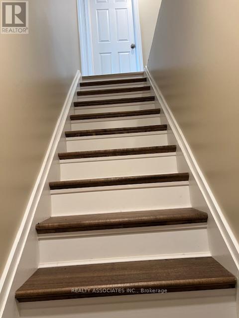 Photo 4 of 121 Grey Rd 17 B, Owen Sound ON