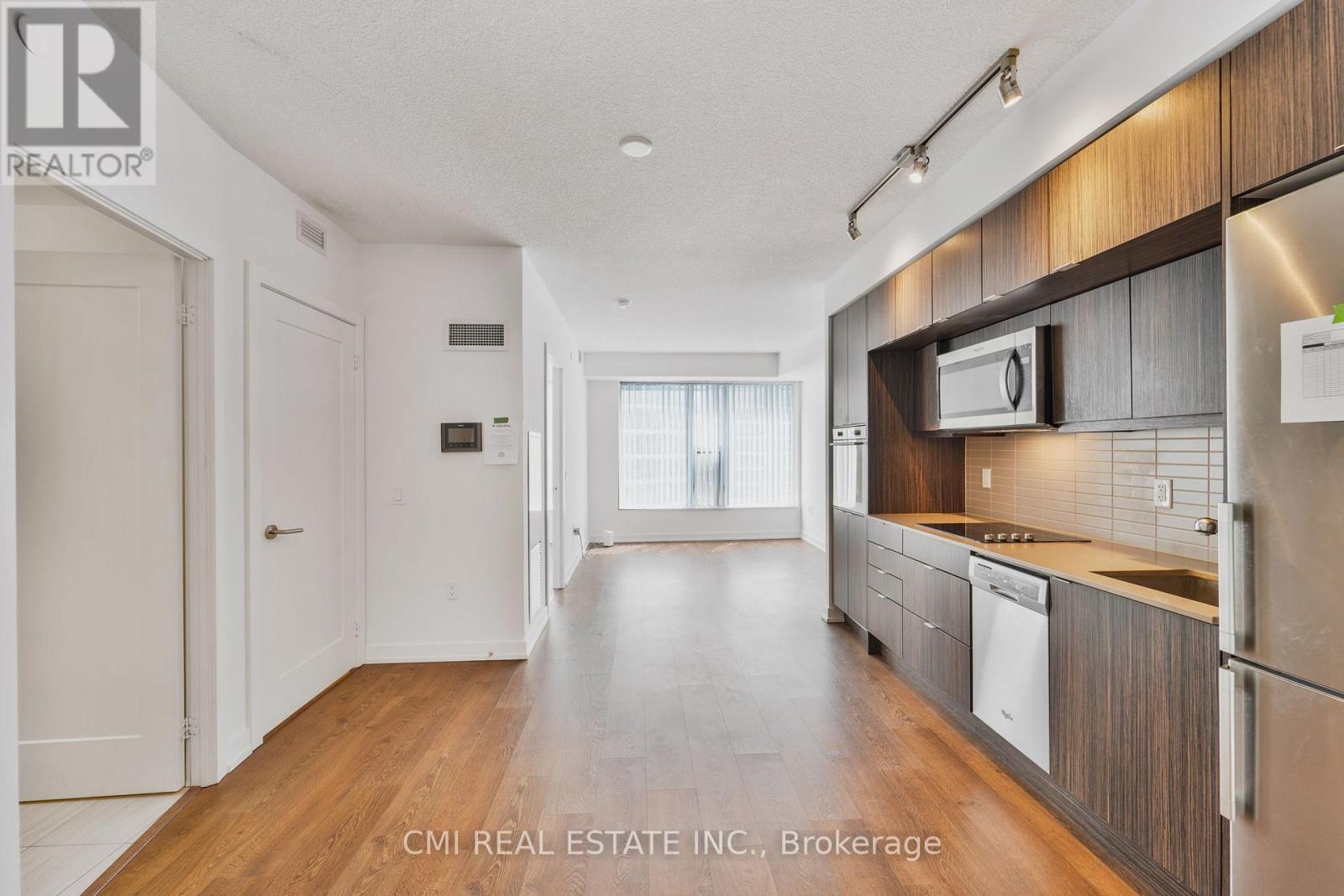Photo 11 of 1109 10 York Street, Toronto ON