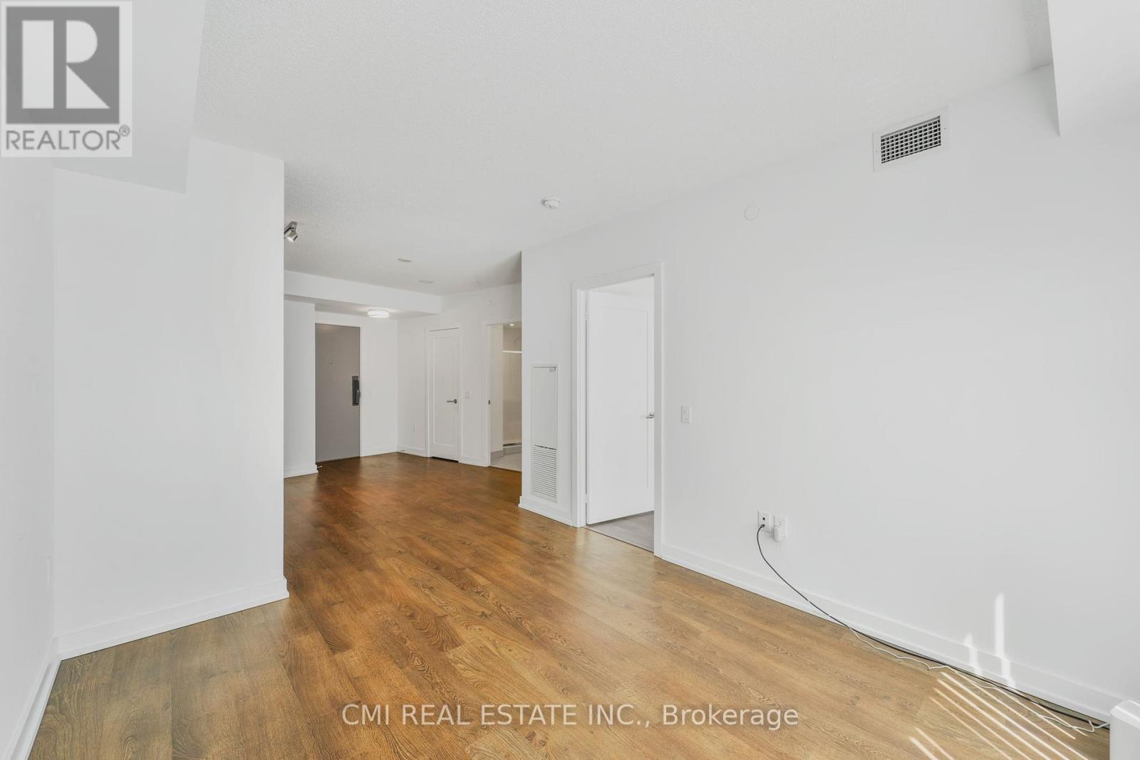 Photo 7 of 1109 10 York Street, Toronto ON