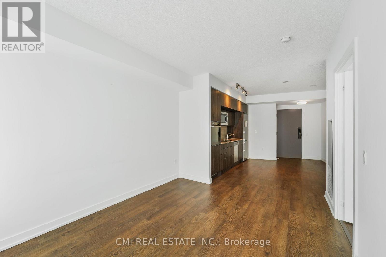 Photo 9 of 1109 10 York Street, Toronto ON