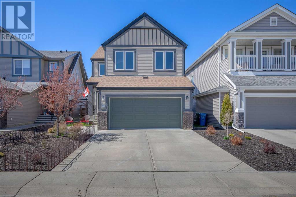 619 Copperpond Circle SE, Calgary, Alberta