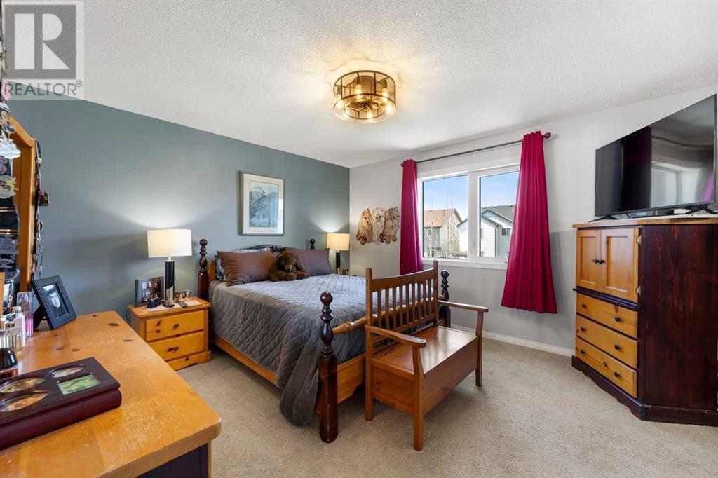 Single Family House for Sale in  Copperpond Circle SE Copperfield Calgary 