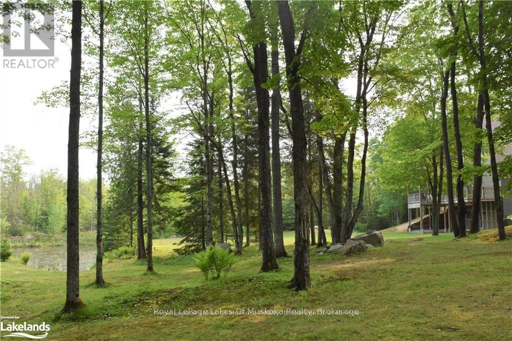 Photo 36 of 2411 Hwy 118 E Highway, Bracebridge ON