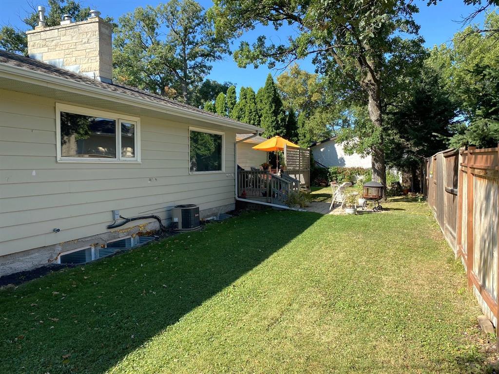 Photo 21 of 5725 Roblin Boulevard, Winnipeg MB