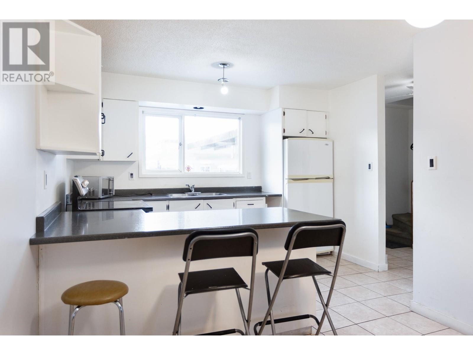 544 BEECH CRESCENT, Prince George