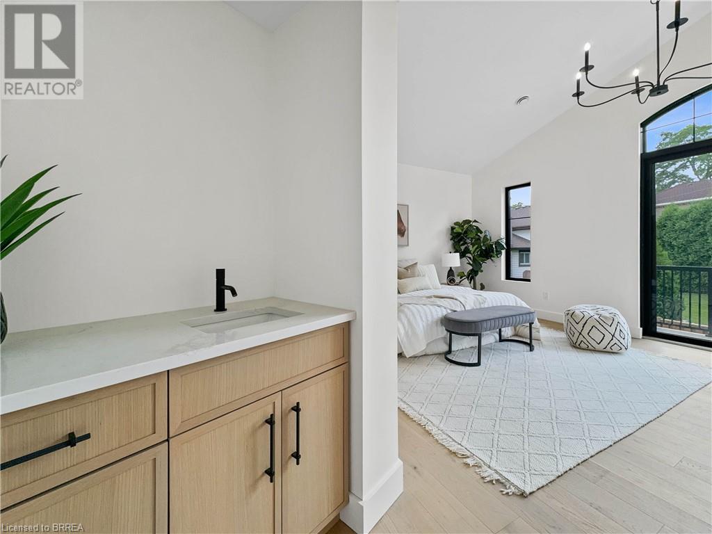 Photo 36 of 75 Grand River Street S, Paris ON