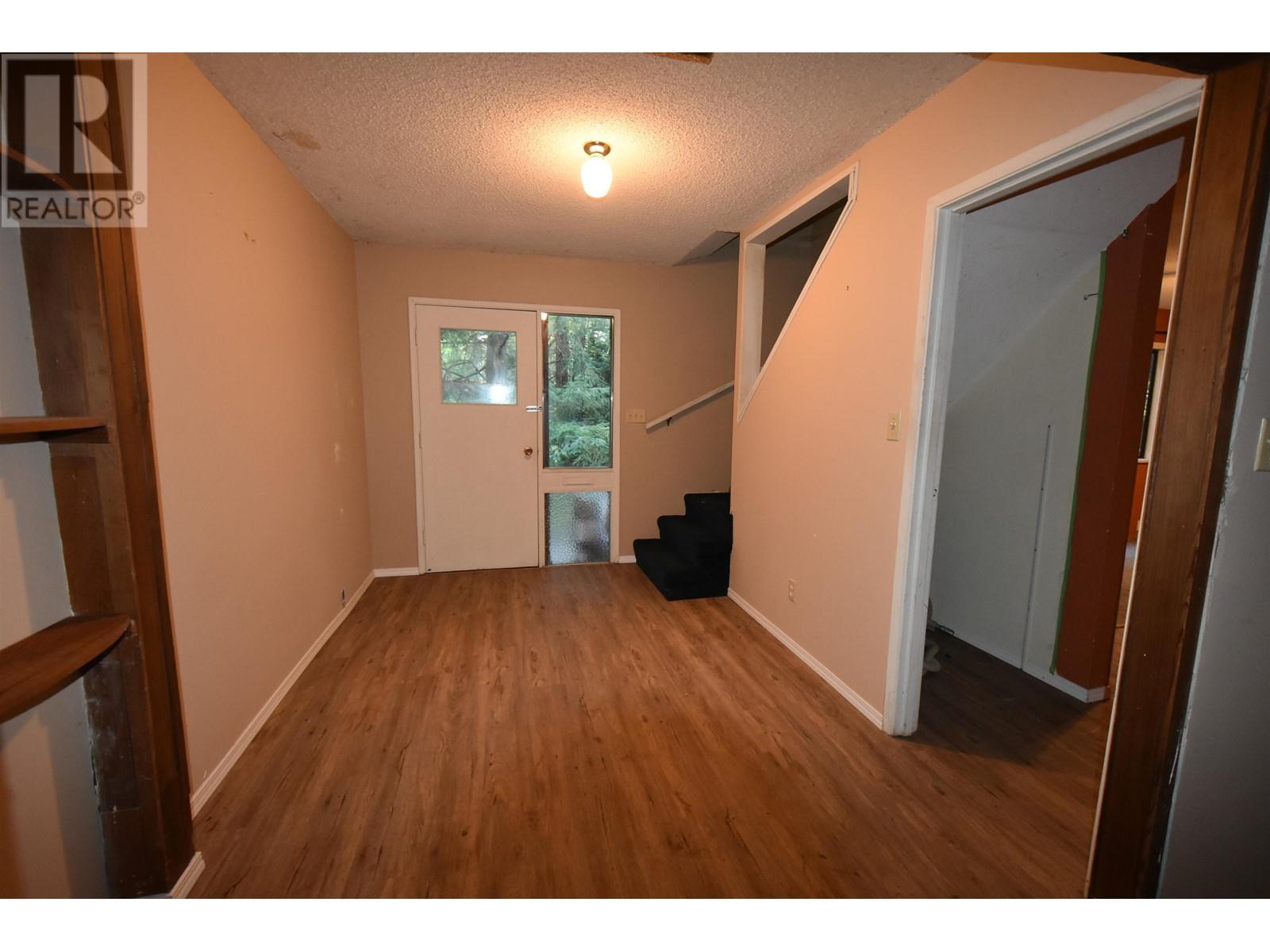 2240 OLDERSHAW ROAD, Roberts Creek