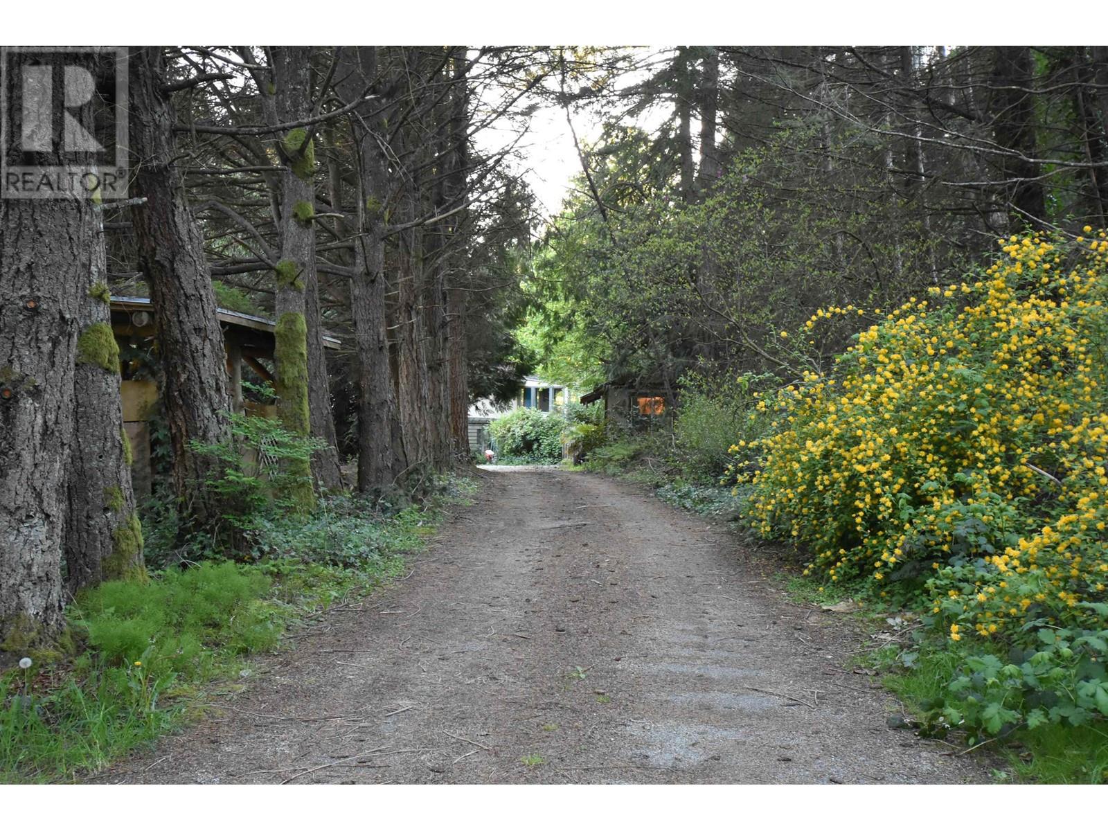 2240 OLDERSHAW ROAD, Roberts Creek