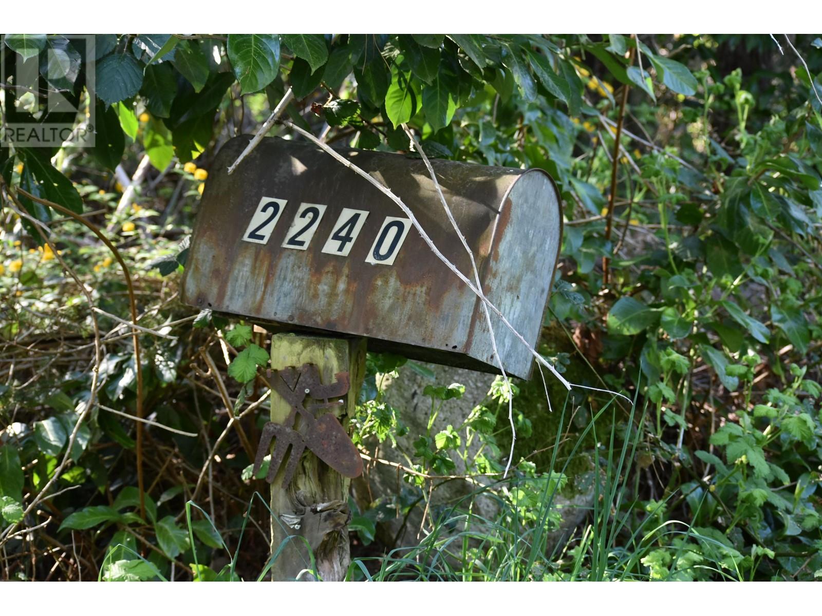 2240 OLDERSHAW ROAD, Roberts Creek