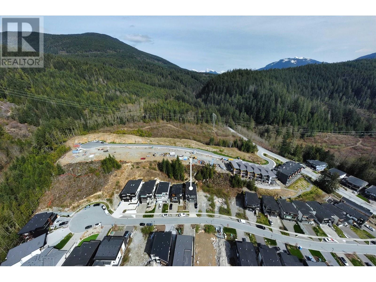 24 3385 MAMQUAM ROAD, Squamish