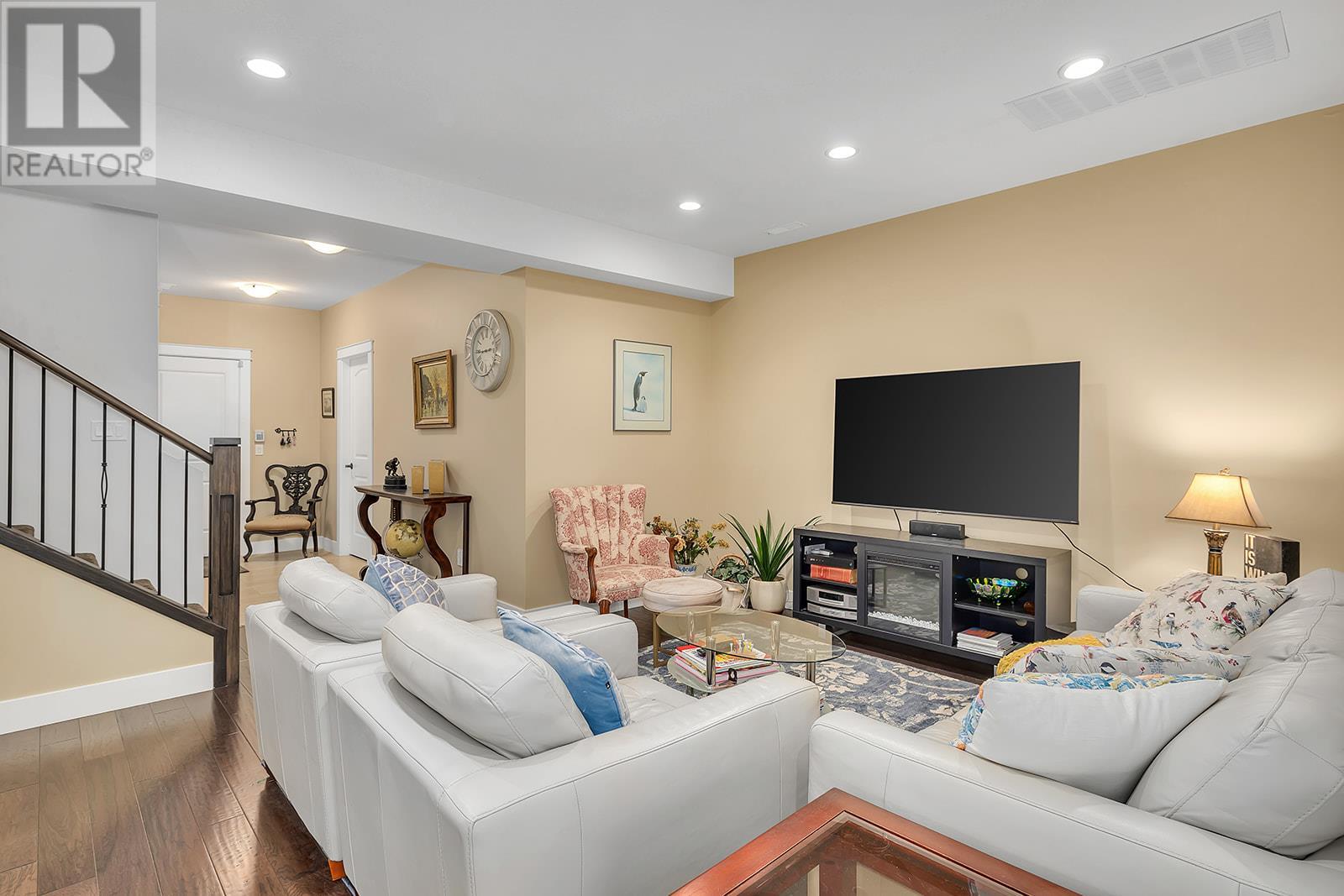  1605 Marina Way, West Kelowna