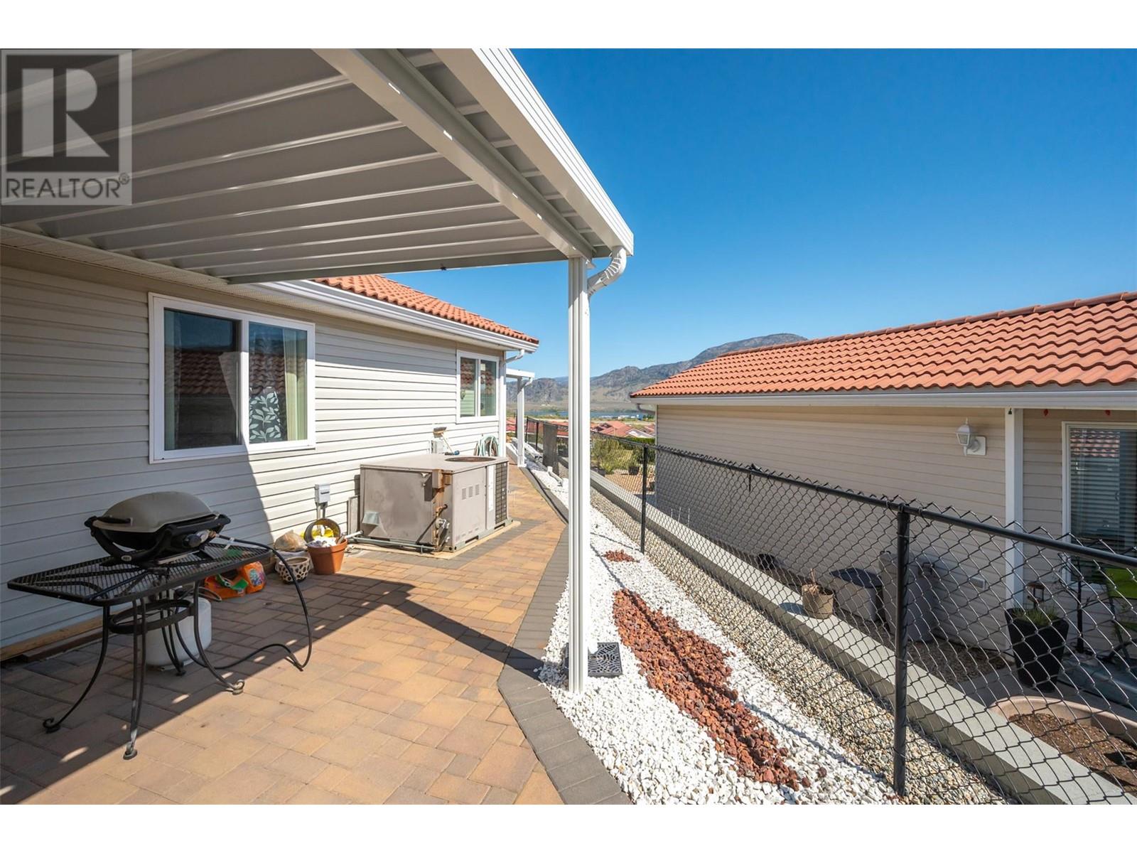 49 9400 115 Street, Osoyoos