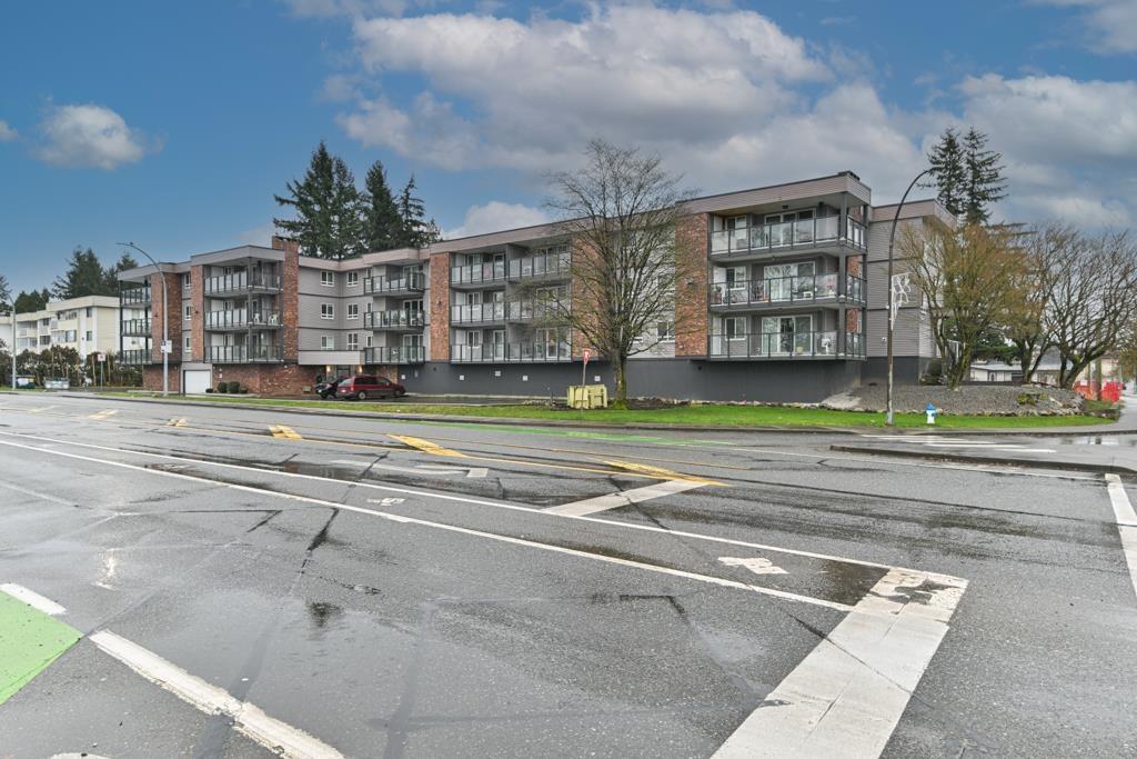 Photo 1 of 107 32040 Peardonville Road, Abbotsford BC