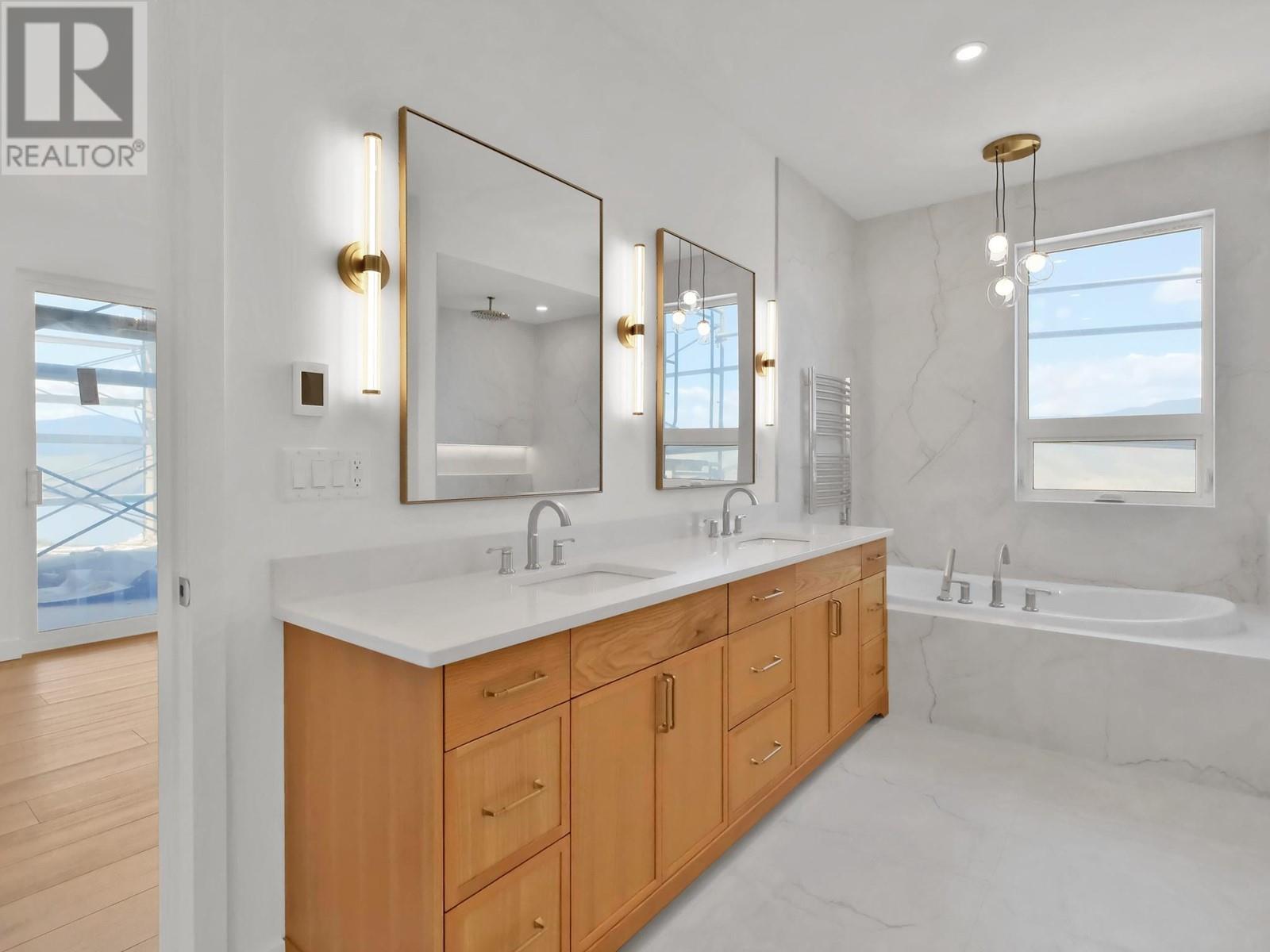 106 3331 EVERGREEN Drive, Penticton