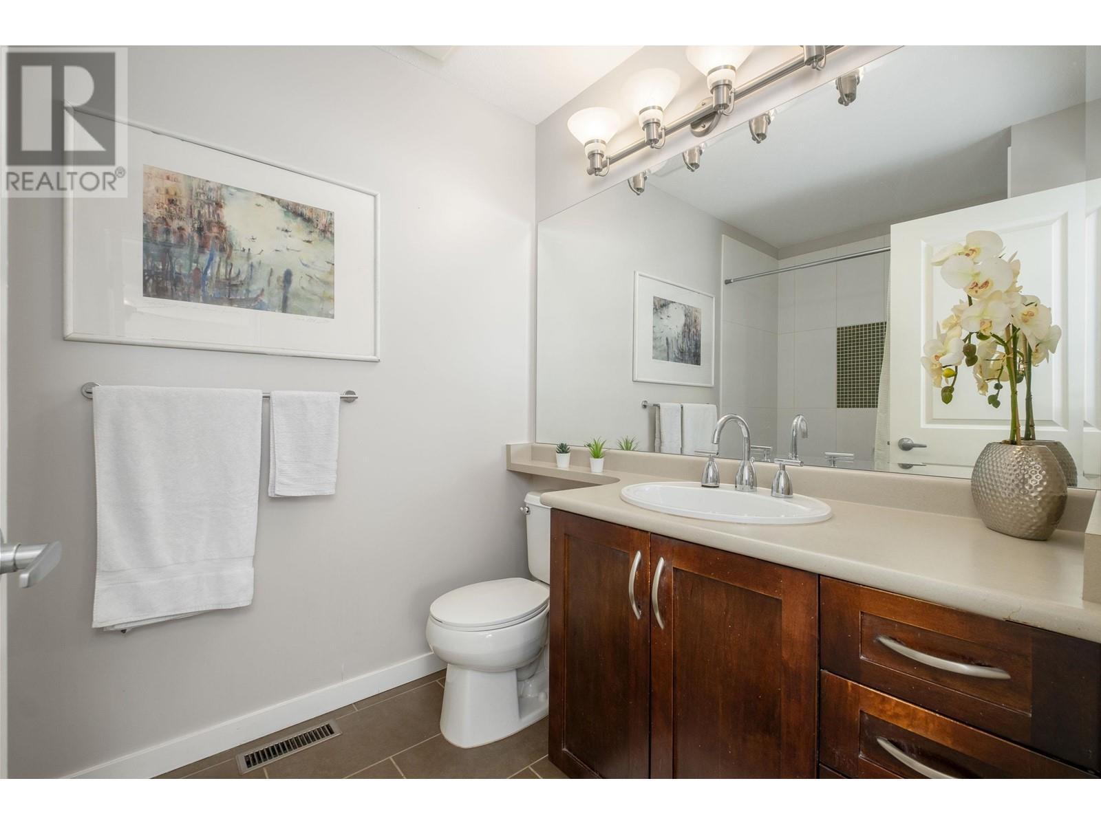 5 55 HAWTHORN DRIVE, Port Moody real estate listing R2996069