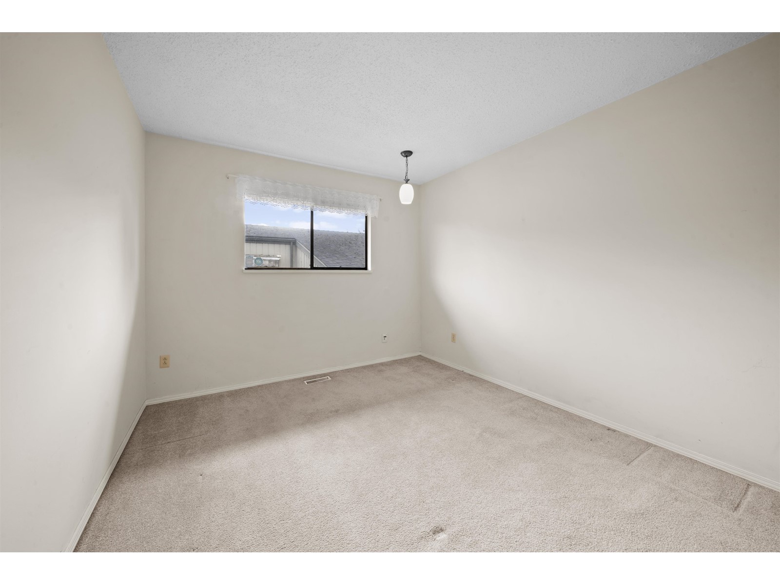 Photo 22 of 6760 197 Street, Langley BC