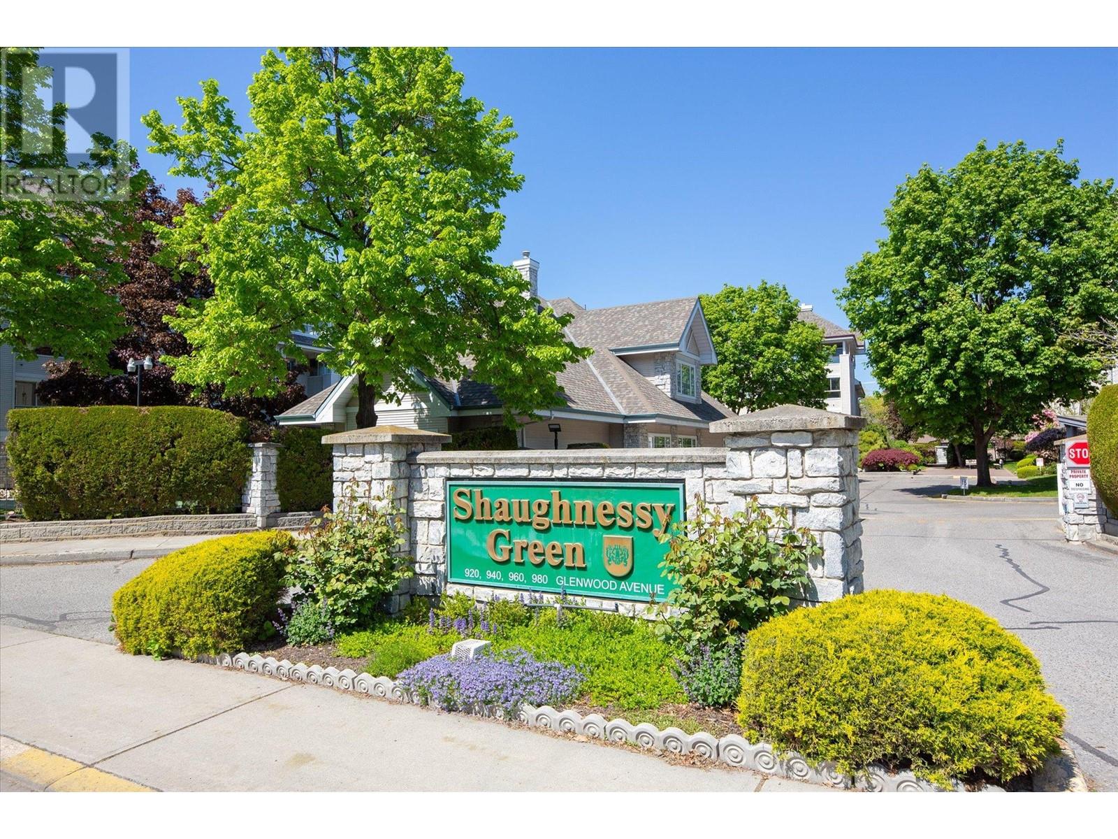 313 940 Glenwood Avenue, Kelowna
