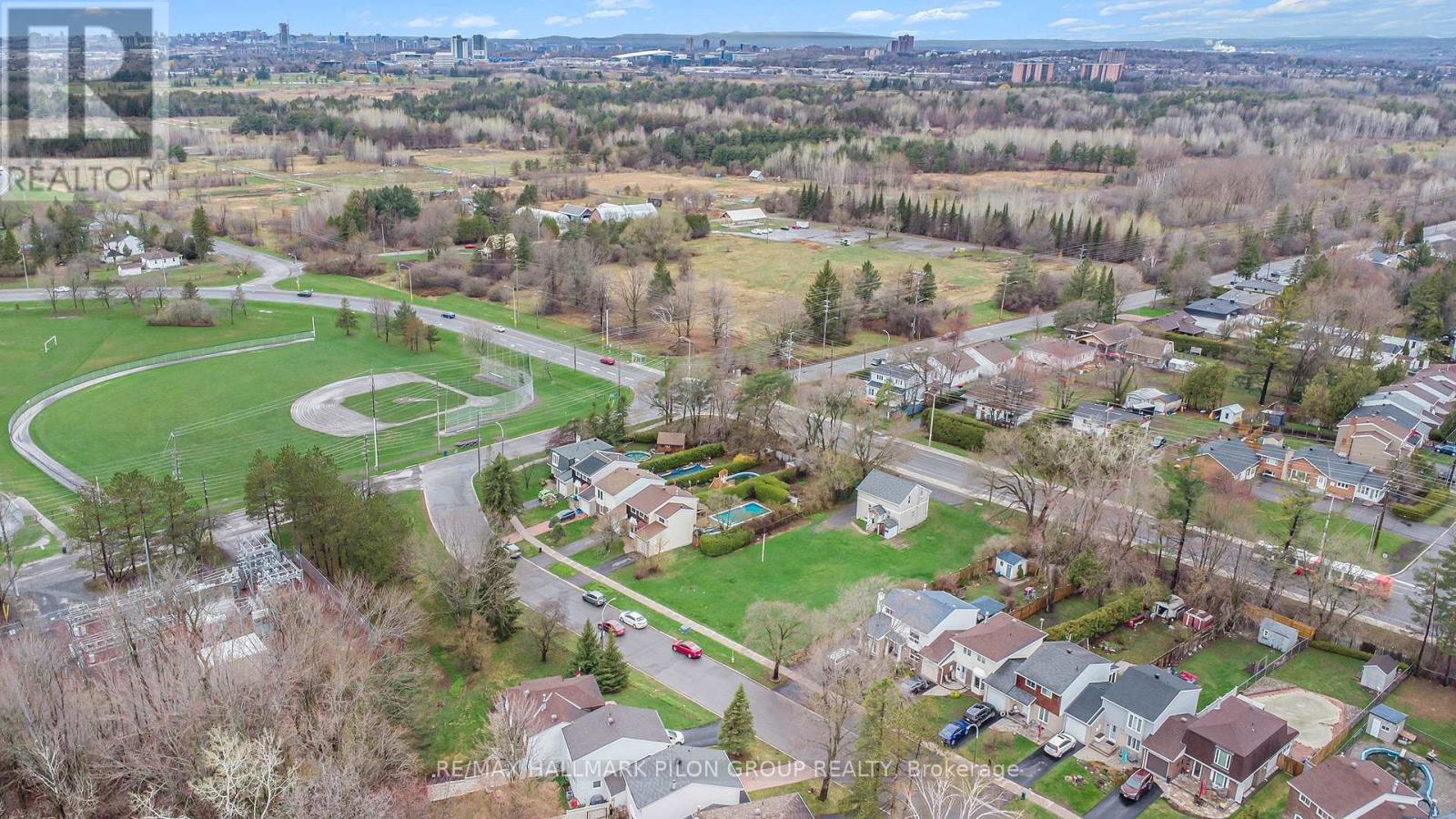 Photo 14 of 2446 Innes Road, Ottawa ON