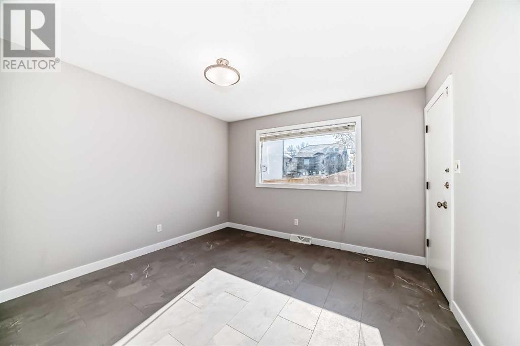 Single Family House 4 Level for Sale in   Avenue NE Winston Heights/Mountview Calgary 