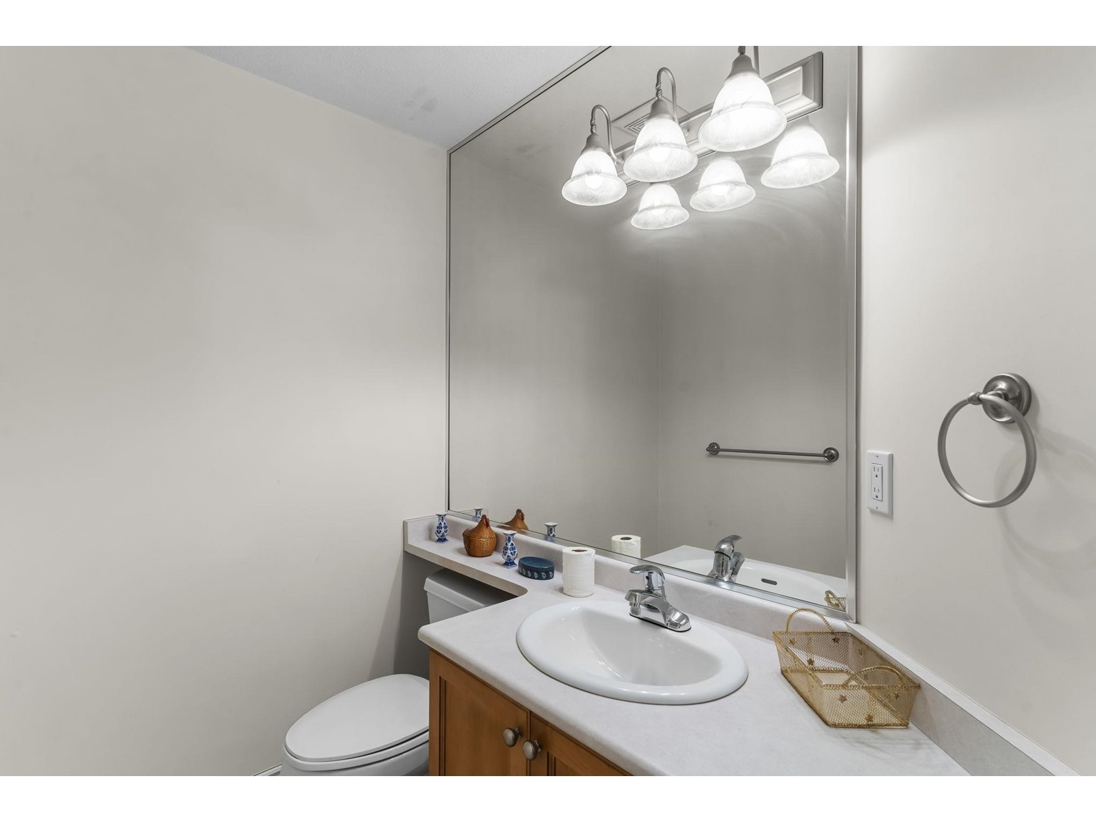Photo 36 of 12038 59 Avenue, Surrey BC