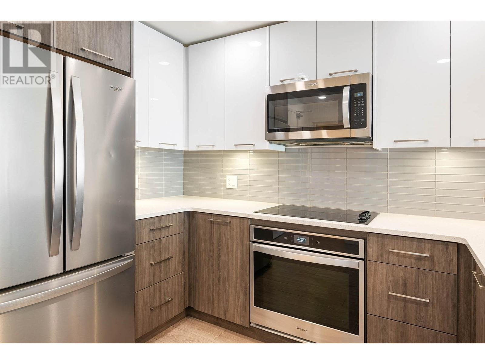 885 UNIVERSITY Drive Unit# 202, Kamloops