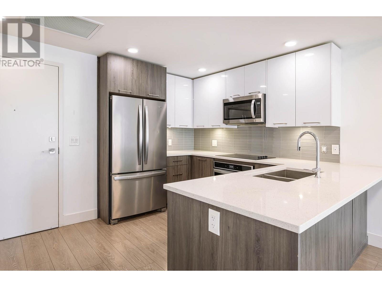 885 UNIVERSITY Drive Unit# 202, Kamloops
