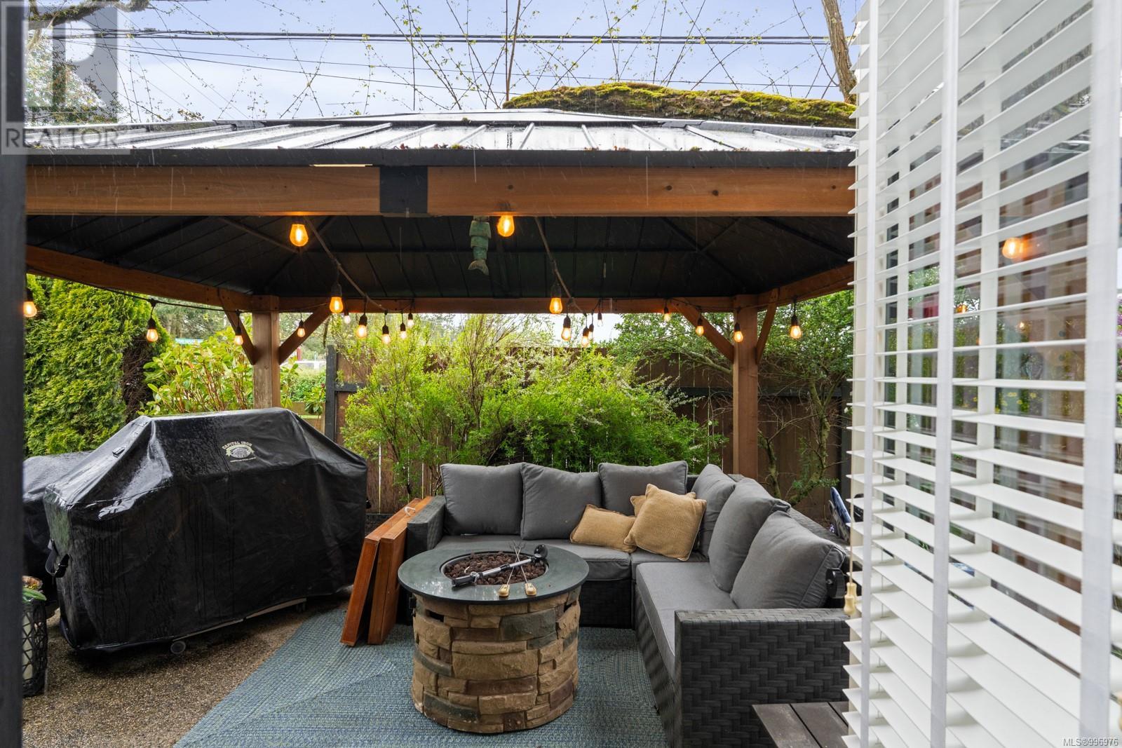  1670 Stelly's Cross Road, Central Saanich